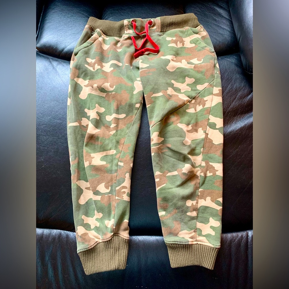 Unisex Camouflage Fatigue Joggers Limited Edition Size Medium